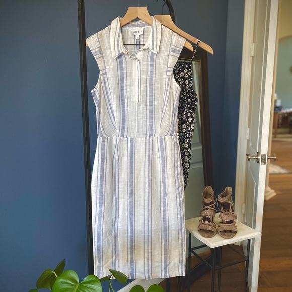 Olive & Oak Dresses & Skirts - NWT Olive & Oak Women's Collared Stripe Midi Dress